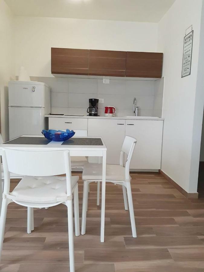 Apartment Mony روفينج المظهر الخارجي الصورة